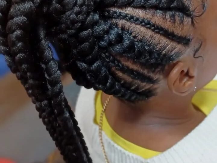 KNOTLESS BOXBRAID